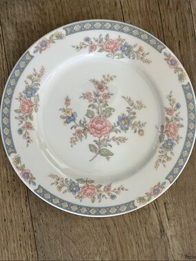 Vintage Towne Classic Floral Dinner Place Setting "Summer Love"  Set of 3 Pieces